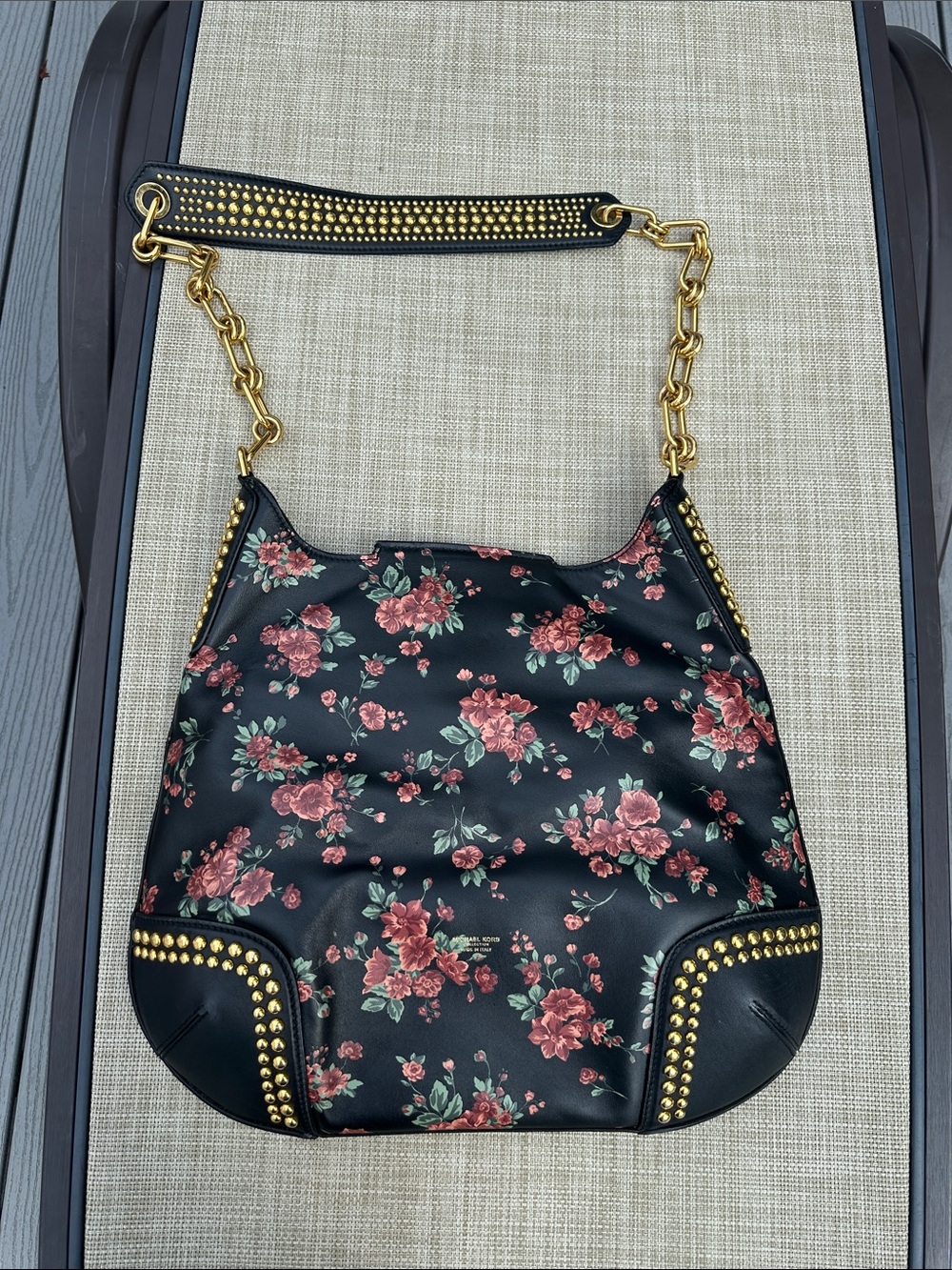 Michael Kors Collection Bancroft Oversized Floral Calf Leather Shoulder Bag - Picture 8 of 16